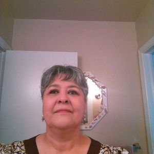 Meet your Posher, Nora