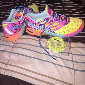 Women's Gel Noosa Tri-10