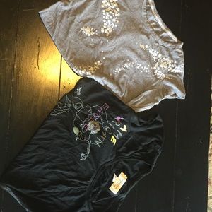 2 American Eagle Tee shirts size large