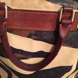 Dooney & Bourke hand bag. Fair condition.