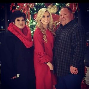 Meet your Posher, Lori west