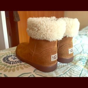 Toddler ugg boots