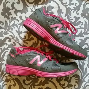 New Balance 421 Running Shoe