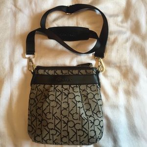 Calvin Klein cross body bag. EUC