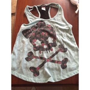 Tank top size small!