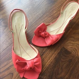Kate Spade coral bow sling backs - size 7