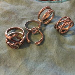 6 Authentic Tiffany rings.