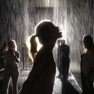 Meet your Posher, Mak