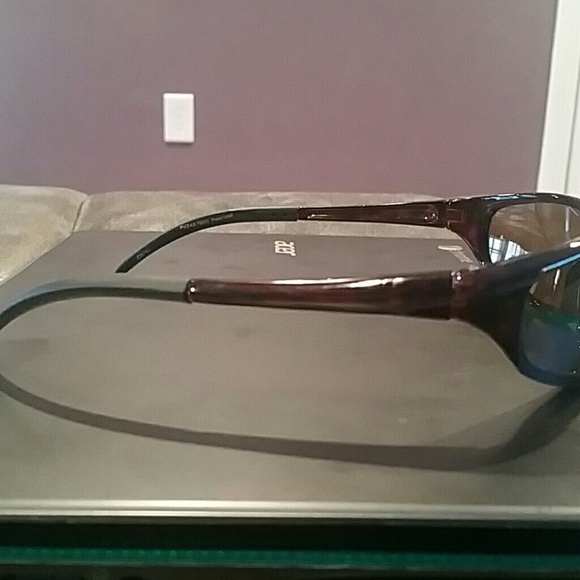 Style Science Sunglasses - Picture 2 of 4