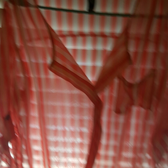 Blouse - Picture 2 of 2