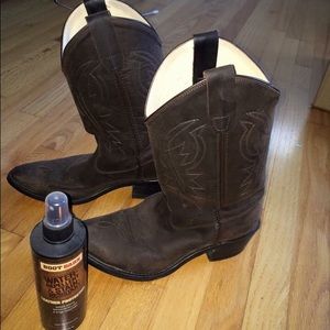 Leather Boot Barn Cowgirl Boot - perfect condition