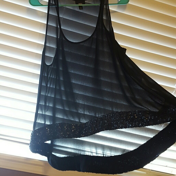 Part top - Picture 2 of 3