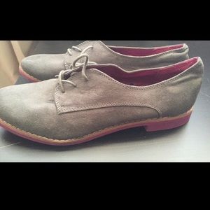 Gap women's Oxford shoes