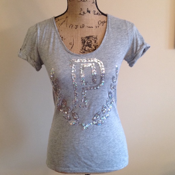 Pink Victorias Secret Tee.
