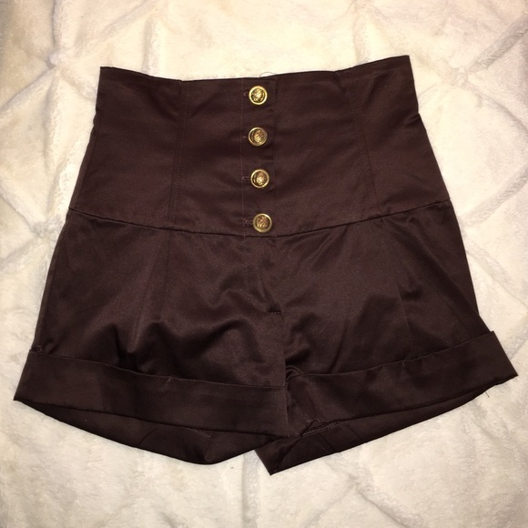 Level X high waisted shorts