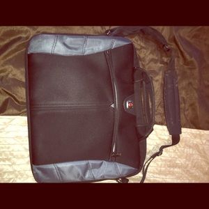 Laptop bag