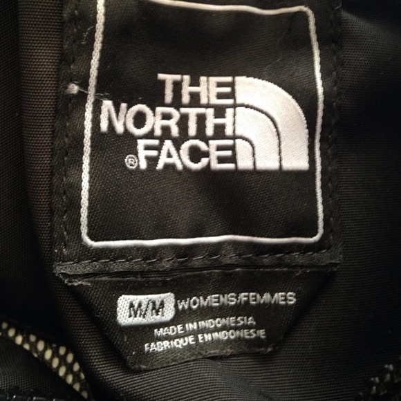 The North Face ski/ rain jacket - Picture 2 of 4