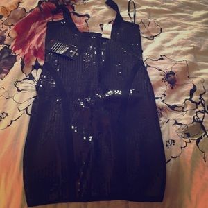 Bebe dress never worn super cute size medium