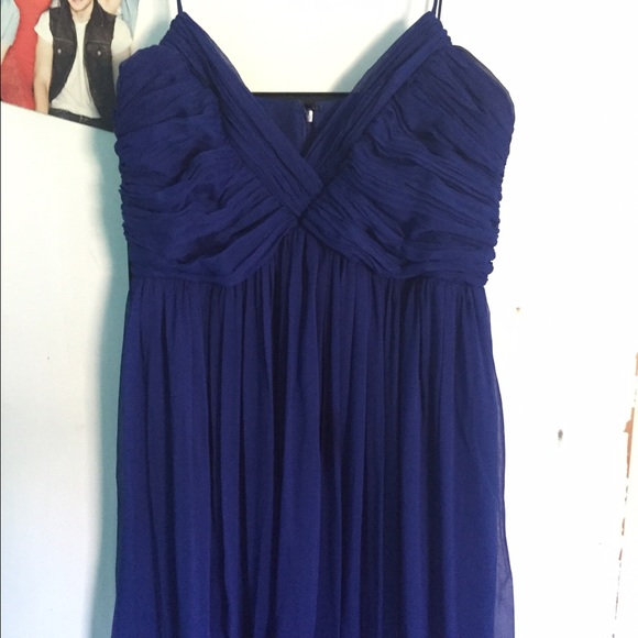 Formal Dress - Picture 2 of 3