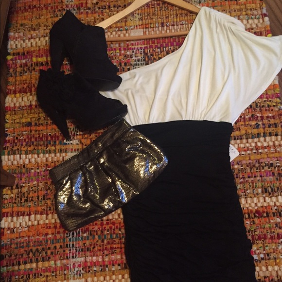 Bundle & Save!!!! - Picture 2 of 3