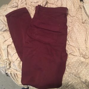 Madewell Maroon pants!