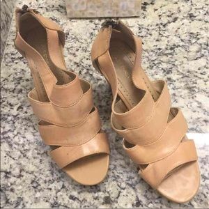 Adrienne Vittadini Wedges