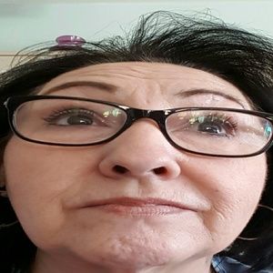 Meet your Posher, Jeanie