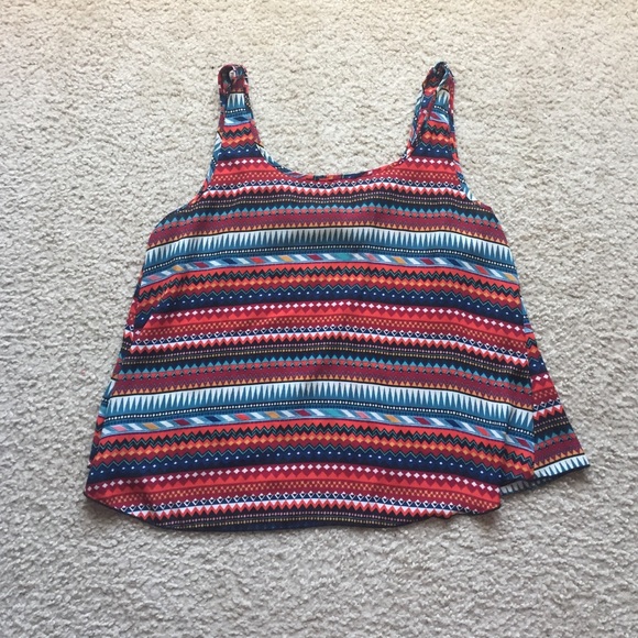 Aztec Slightly Opened Bow Tanktop