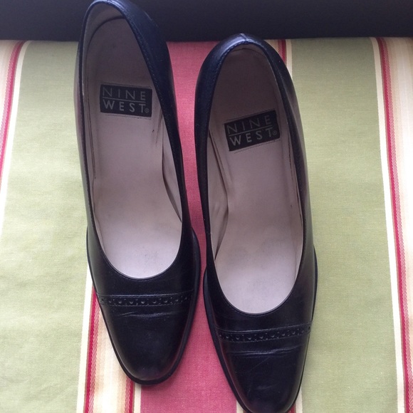 Nine West Vintage Chunky Pumps