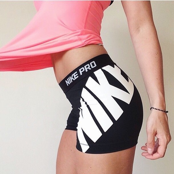 Nike Pro Logo Shorts