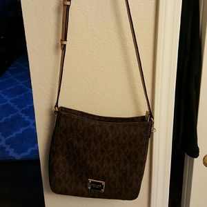 Michael Kors Crossbody