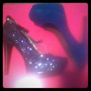 2 heels huge bundle 7.5 steve madden glitter blue
