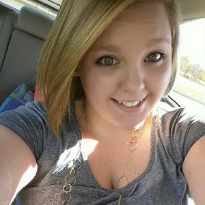 Meet your Posher, Kristen