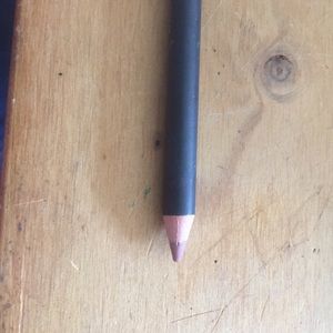 Mac Subculture lip pencil