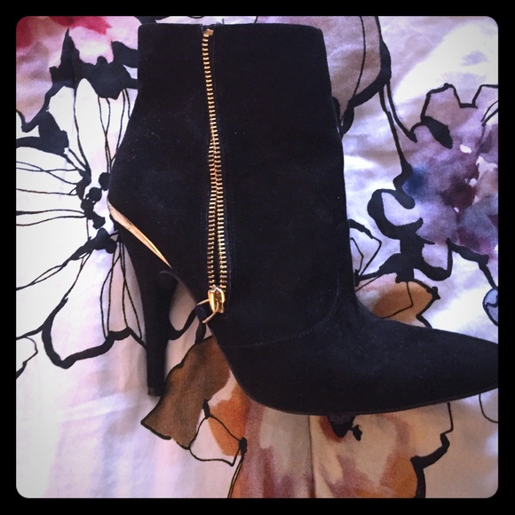 Nice clean guess boots worn 2 times - Picture 1 of 2
