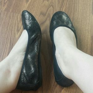 Flash sale Flats