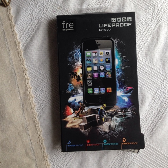 Life proof case - IPhone 5- New