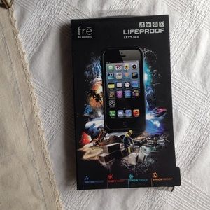 Life proof case - IPhone 5- New
