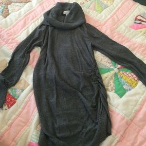 Liz Lange maternity sweater