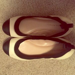 Banana republic flats