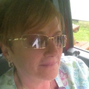 Meet your Posher, Pam