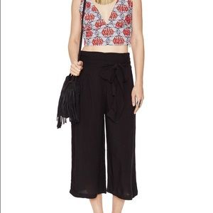 Free People
High Rise Solid Culottes
