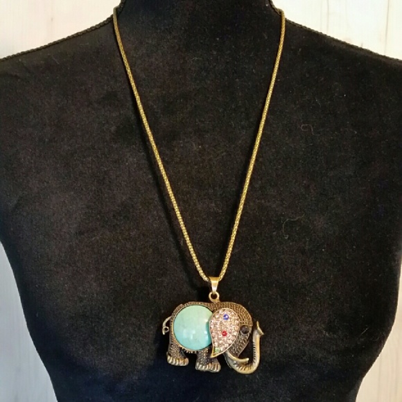 Jeweled elephant pendant necklace