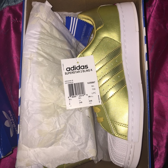 Adidas gold superstar