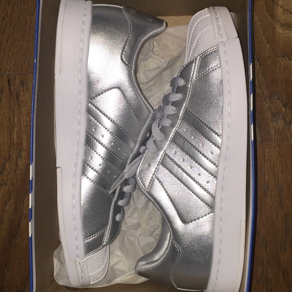 Silver adidas(BRAND NEW