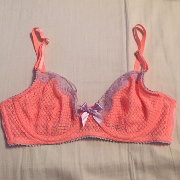 Victoria's Secret unlined Demi bra