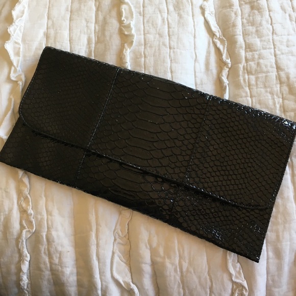 Faux alligator clutch