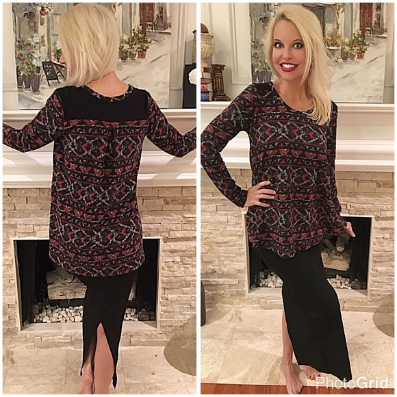 Black ribbed maxi skirt with back slit DELETING - Picture 2 of 4