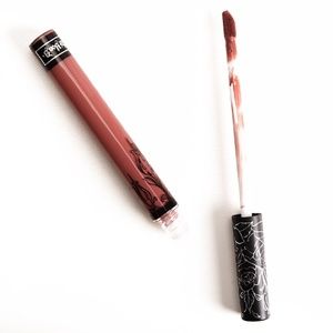 BNIB KAT VON D LOLITA EVERYLASTIN LIQUID LIPSTICK