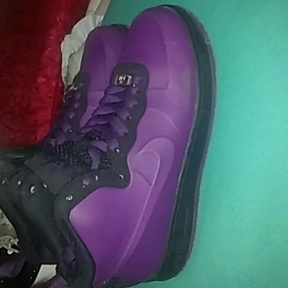 Air Force-1 82'